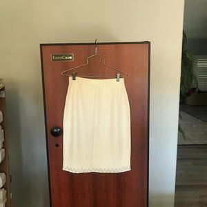 size 2 st. john pencil skirt